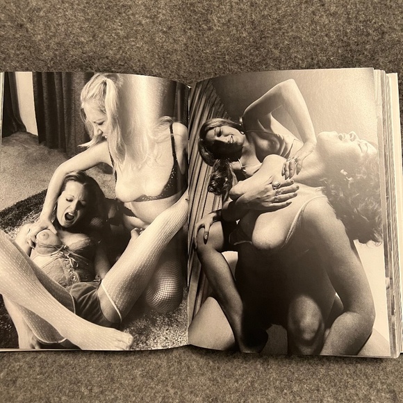 EXQUISITE MAYHEM The Spectacular and Erotic World of Wrestling TASCHEN HC Book - Picture 4 of 13